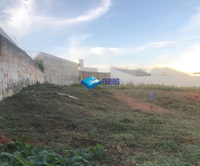 Lote/Terreno em Passos - Parque Residencial Eldorado