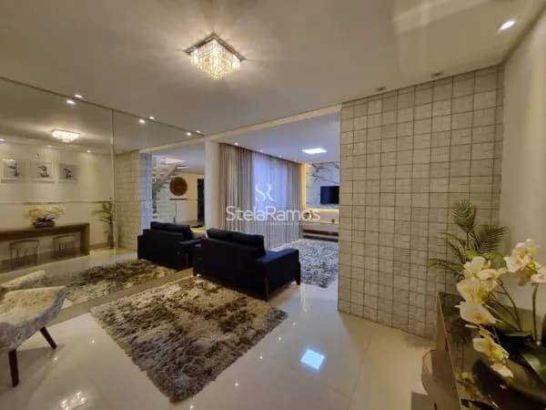 Casa Alto Padrão em Antônio Fonseca, Divinópolis/MG