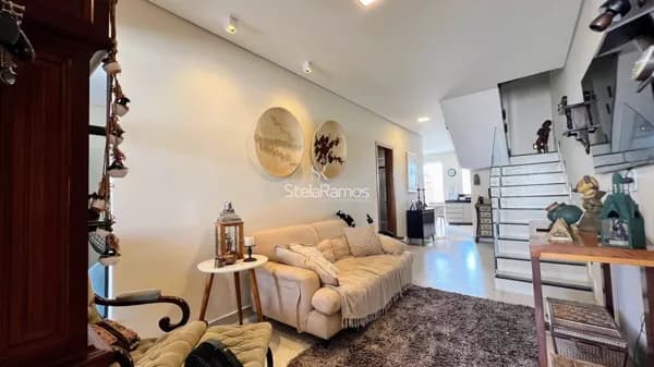Casa Duplex em Santa Rosa, Divinópolis/MG