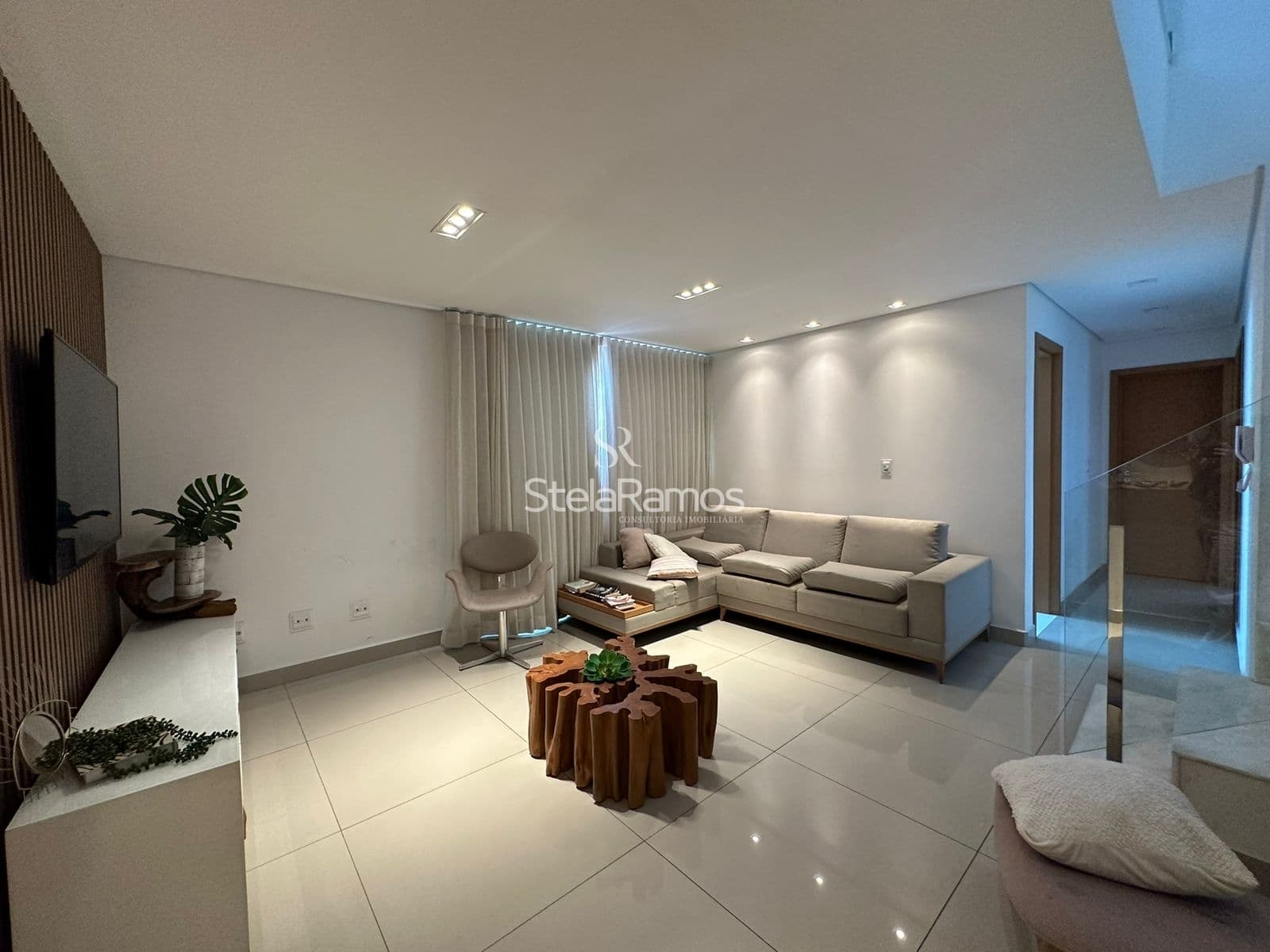 Apartamento Cobertura Duplex em Jardim Nova América, Divinópolis/MG