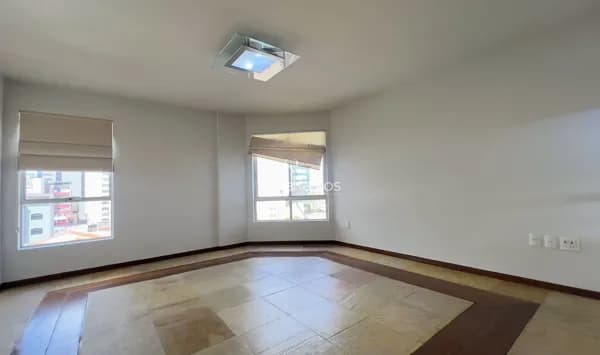 Apartamento no Centro