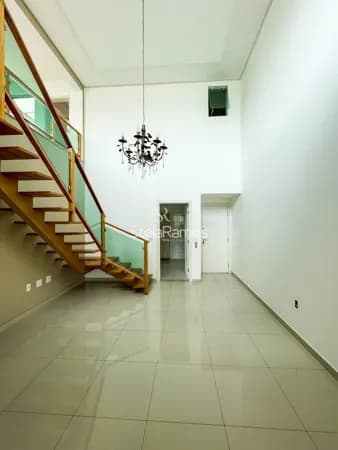 Cobertura Alto Padrão no Centro