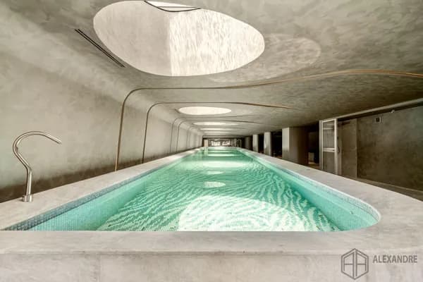 Exclusividade e alto padrão no Bela Vista. Apartamento com 378m², 4 suítes, 4 vagas e design assinado Pininfarina. Conheça o ápice do luxo em Porto Alegre.