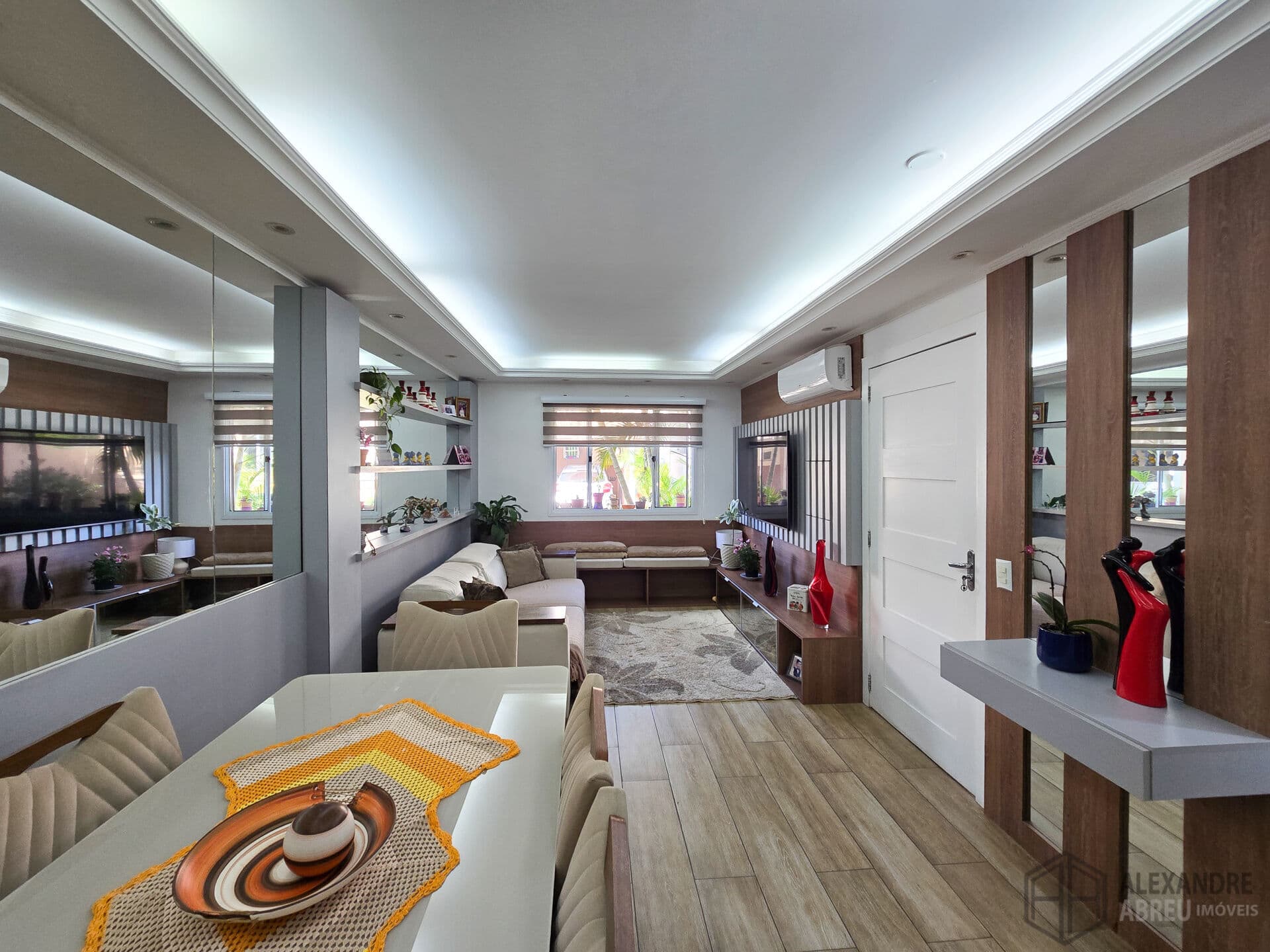 Casa em Condomínio no Centro de Canoas