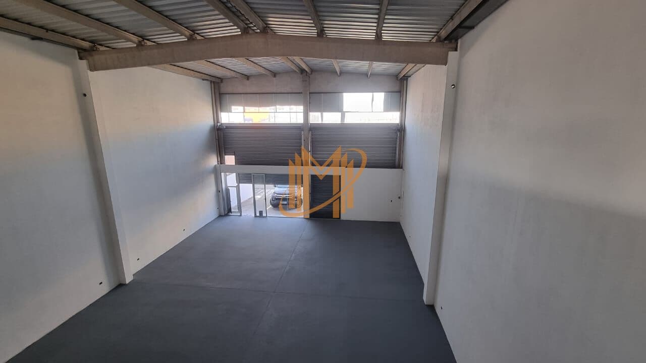 Salão Comercial de 336 m² com Mezanino na Av. General Carneiro – Zona Oeste de Sorocaba/SP
