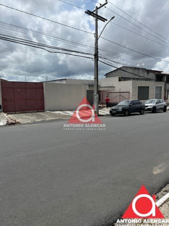 Galpão/Depósito/Armazém em Feira de Santana - Jardim Cruzeiro