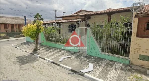 Casa em Feira de Santana - Olhos D'Água