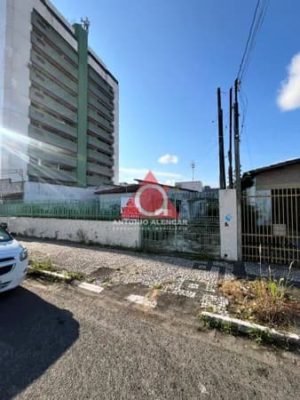 Casa em Feira de Santana - Centro