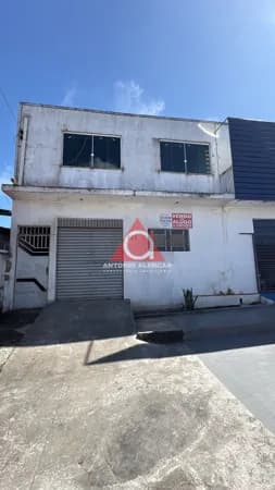 Prédio/Edifício Inteiro em Serrinha - Centro
