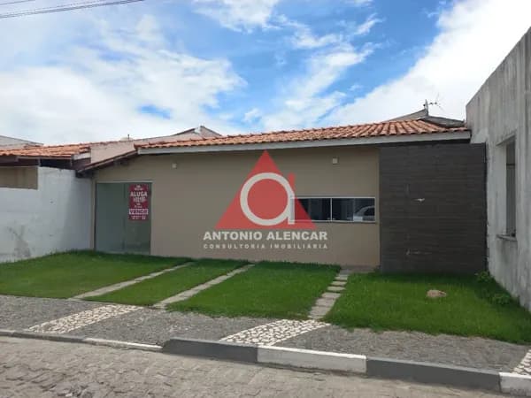 Casa de Condomínio em Feira de Santana - Lagoa Salgada