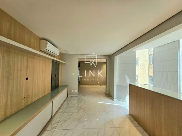 Apartamento Alto Padrão - 4 Quartos, 2 vagas livres e portaria 24h