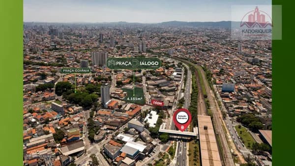 Praça Diálogo metrô Patriarca