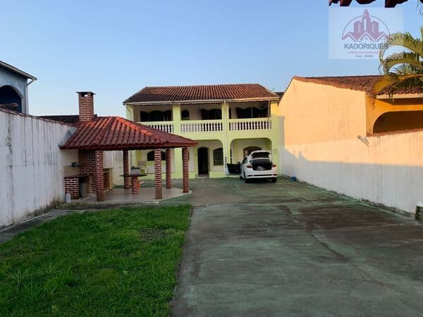 Casa de praia sobrado em Itanhaem
