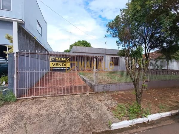 Casa Alvenaria em Centro, Três de Maio/RS