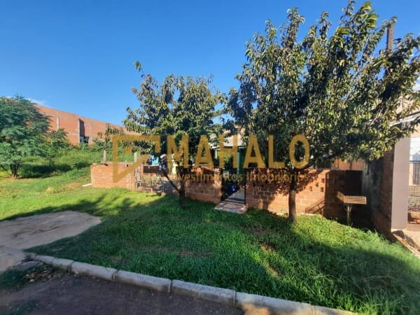 Casa Padrão à Venda