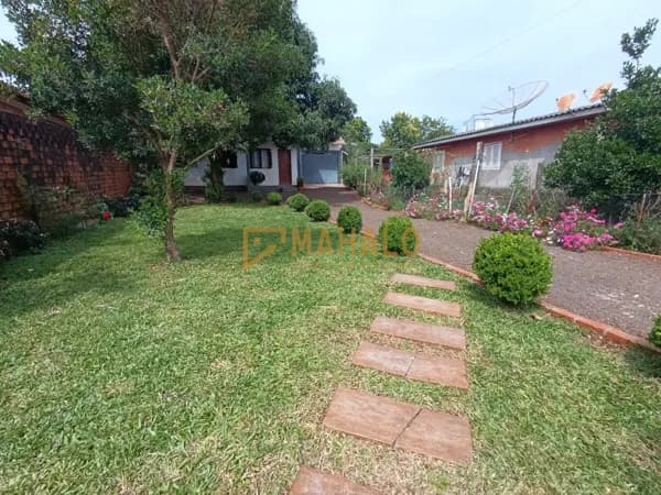 Casa Padrão no bairro São Francisco