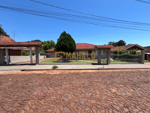 Casa Padrão á venda na cidade de Três de Maio