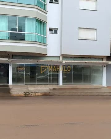 Sala/Conjunto em Três de Maio - Centro