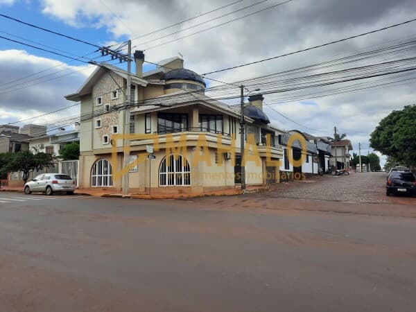 Apartamento com área externa em Três de Maio-RS