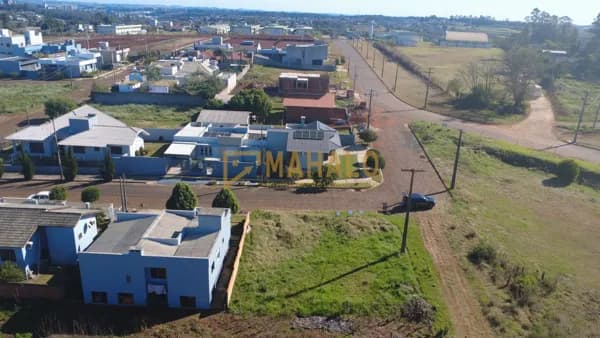 Terreno de esquina em Santa Rosa