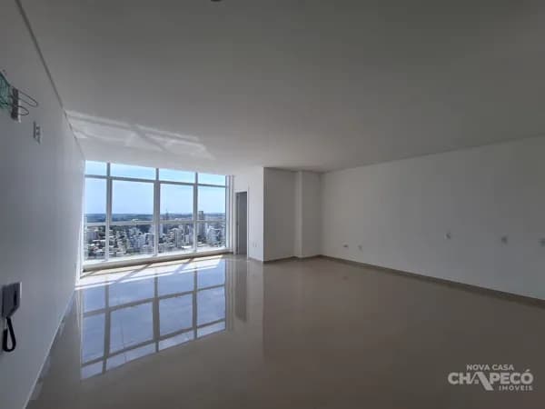 Seu Negócio no Centro de Tudo: Sala Comercial para Alugar em Chapecó