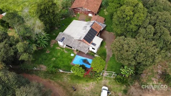 Chácara Encantadora à Venda em Chapecó