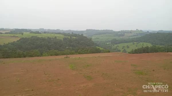 Vende-se Chácara na Sede Figueira