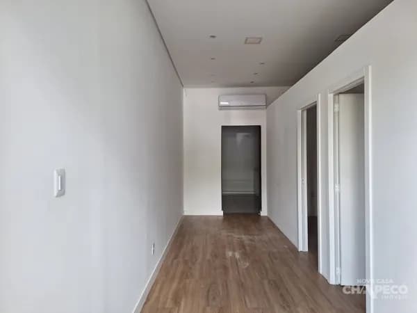 Sala Comercial no Centro Pronta para Impulsionar o Seu Negócio!
