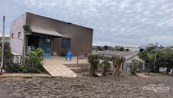 Vende-se Terreno com 300m² no Bairro Vila Real
