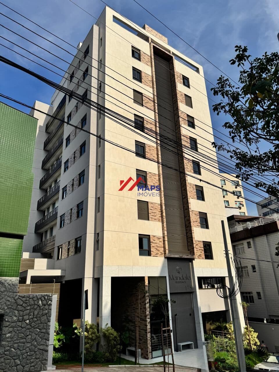 Apartamento com três quartos, suíte e duas vagas de garagem à venda no bairro Cidade Nova - Belo Horizonte/MG.