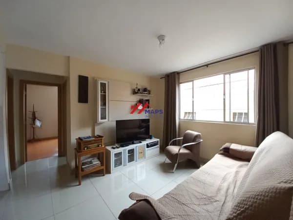 Área Privativa com dois quartos, suíte e duas vagas de garagem no bairro Floresta - Belo Horizonte/MG.