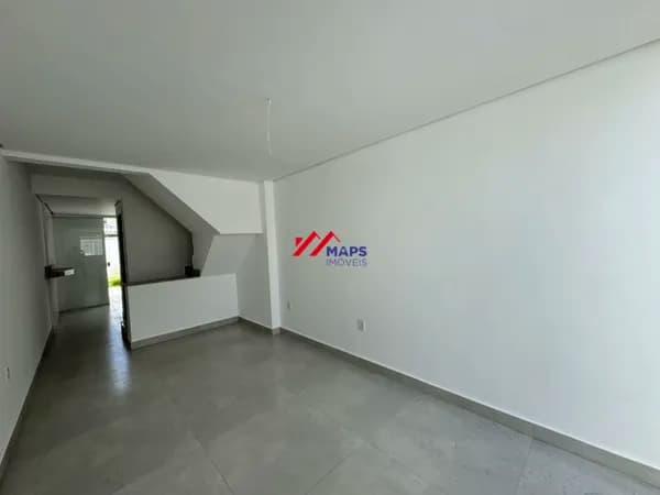 Casa geminada à venda no bairro Jardim Leblon - Belo Horizonte/MG.