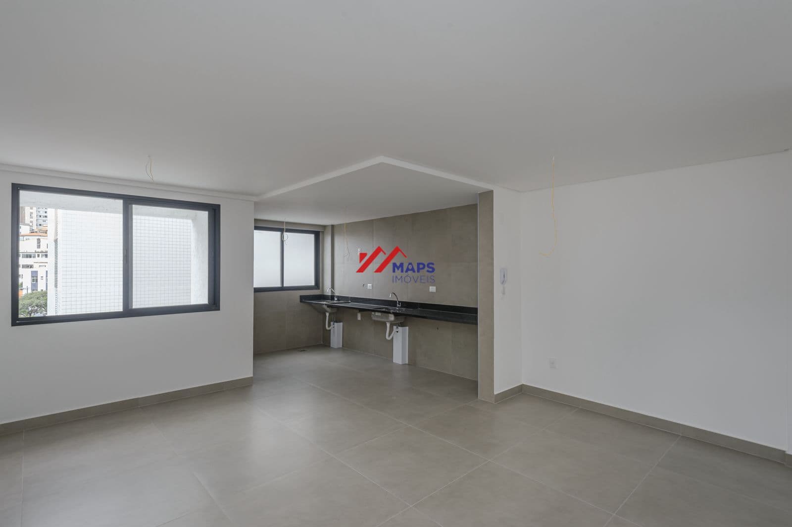 Apartamento com três quartos, suíte e duas vagas de garagem no bairro Cidade Nova - Belo Horizonte/MG.