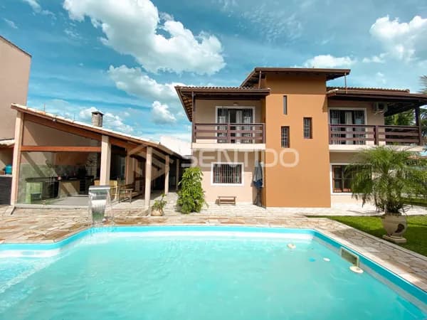 Sobrado na Praia do Sonho em Itanhaém | Amplo, Gourmet e com Piscina