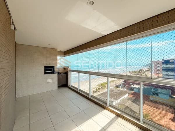 Apartamento Pé na Areia à Venda em Itanhaém com 3 dormitórios e vista para o mar