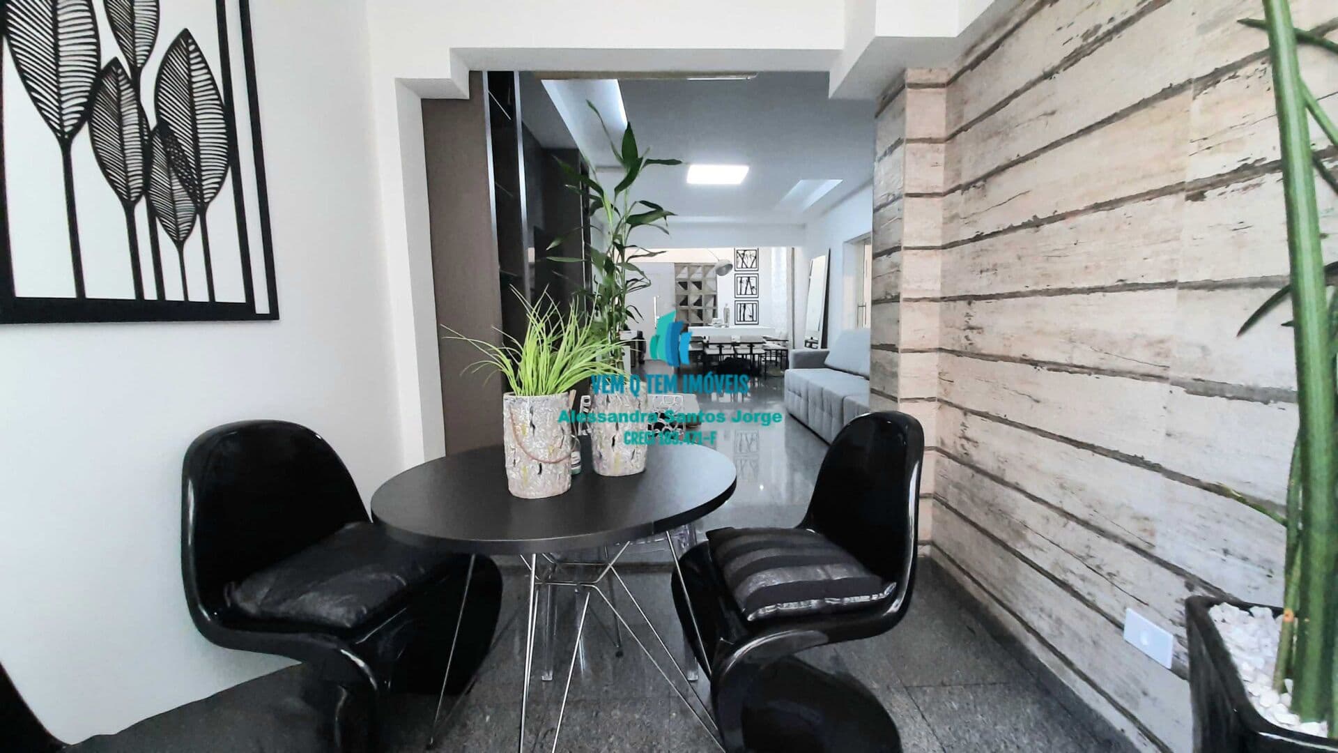 Apartamento 4 dormitórios, quadra da praia, lazer, APARECIDA em Santos