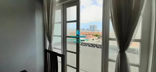 Apartamento 3 dormitórios, elevador, GARAGEM FECHADA em Embaré, Santos/SP