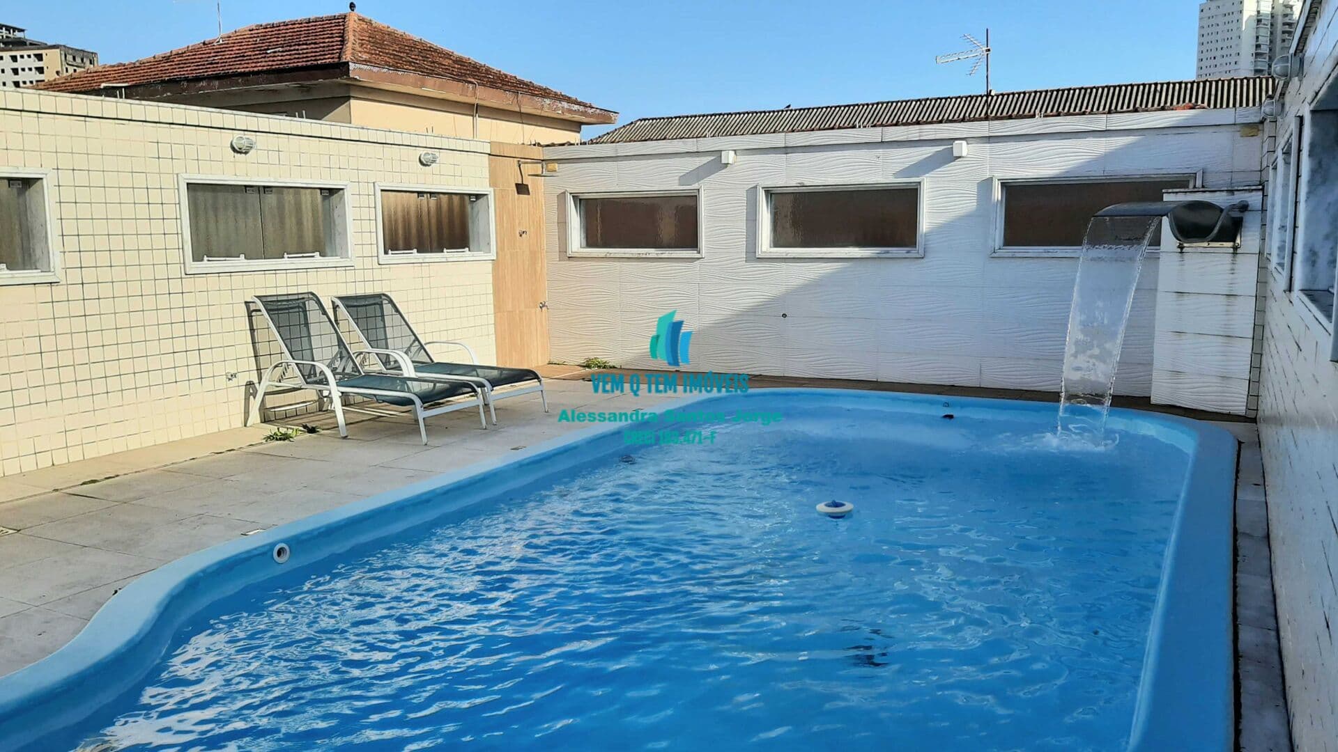 Casa Sobreposta alta 5 dormitórios e 2 vagas Marapé, Santos/SP