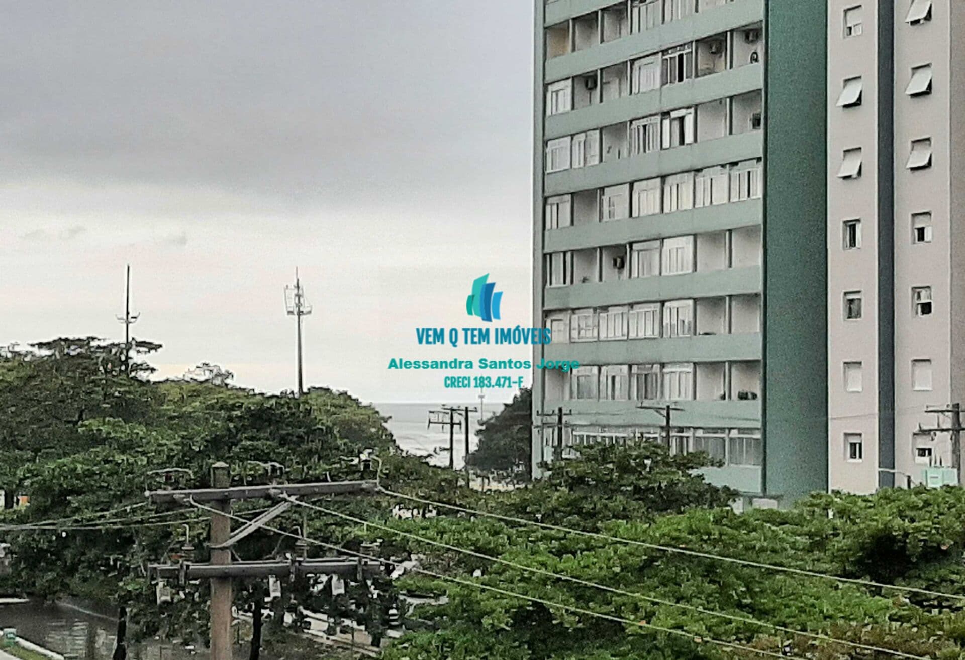 Apartamento 2 dormitórios, 2 suítes, 3 banheiros, VAGA DEMARCADA, 50m praia, Padrão