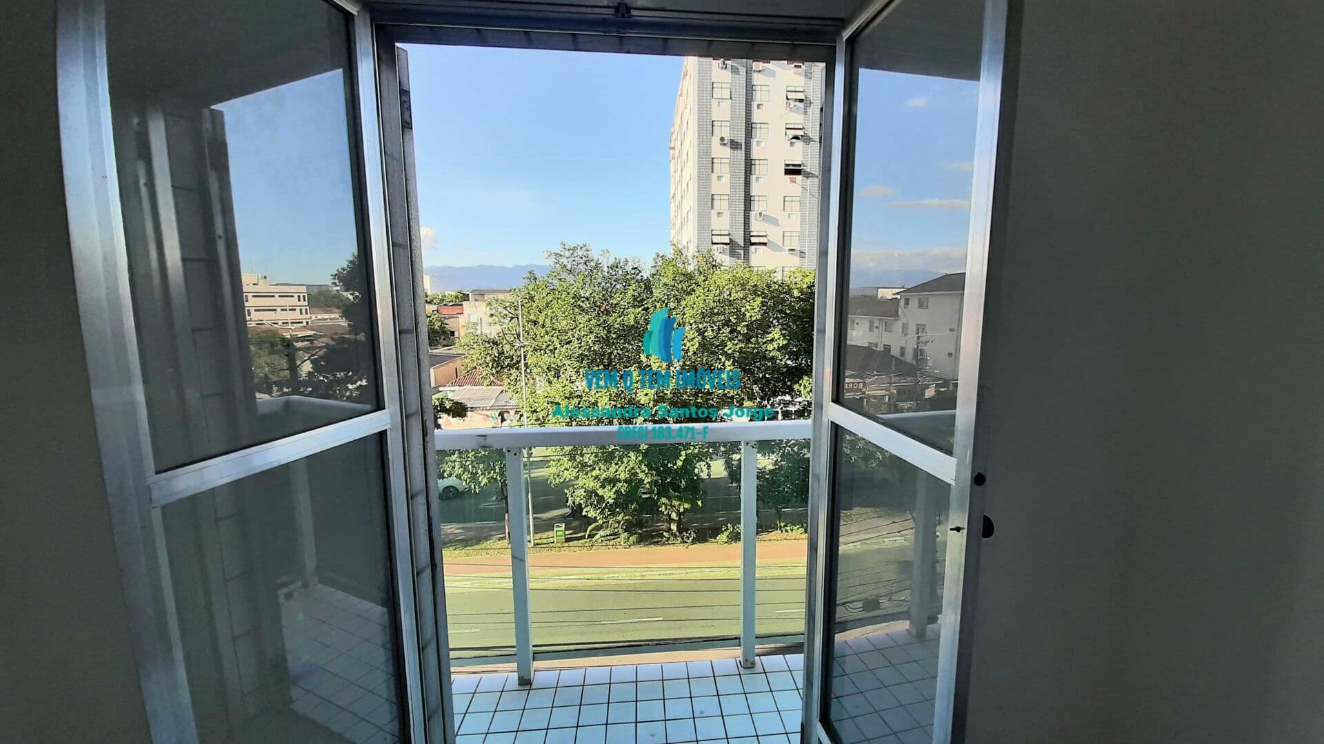 Apartamento 2 dormitórios, lazer, vaga demarcada, em Aparecida, Santos/SP