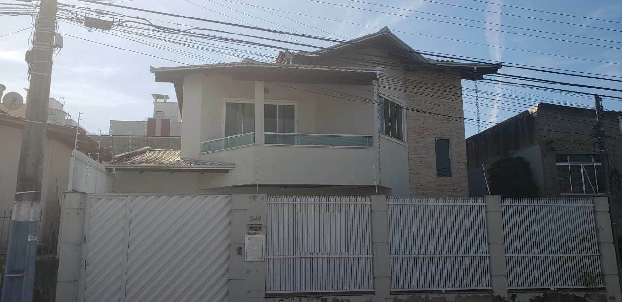 Casa em Balneário Camboriú - Nações