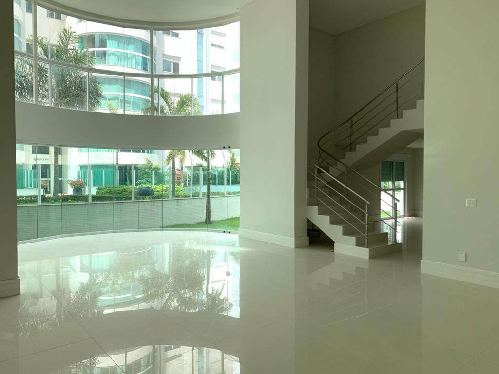 Apartamento em Itajaí - Praia Brava de Itajaí