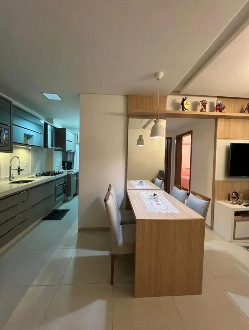Apartamento à venda na Praia de Fora em Palhoça SC