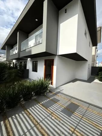 Casa Sobrado em Pagani, Palhoça/SC