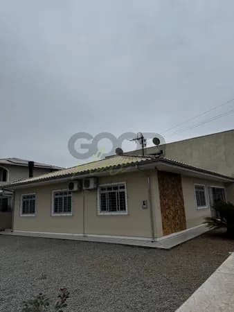 Casa Padrão à venda de esquina em Palhoça