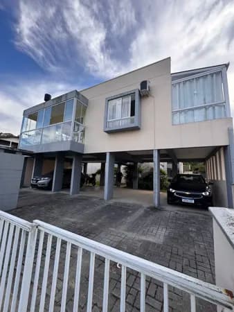 APARTAMENTO MOBILIADO C/ ÁREA EXTERNA