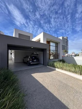 Casa na Pedra Branca.