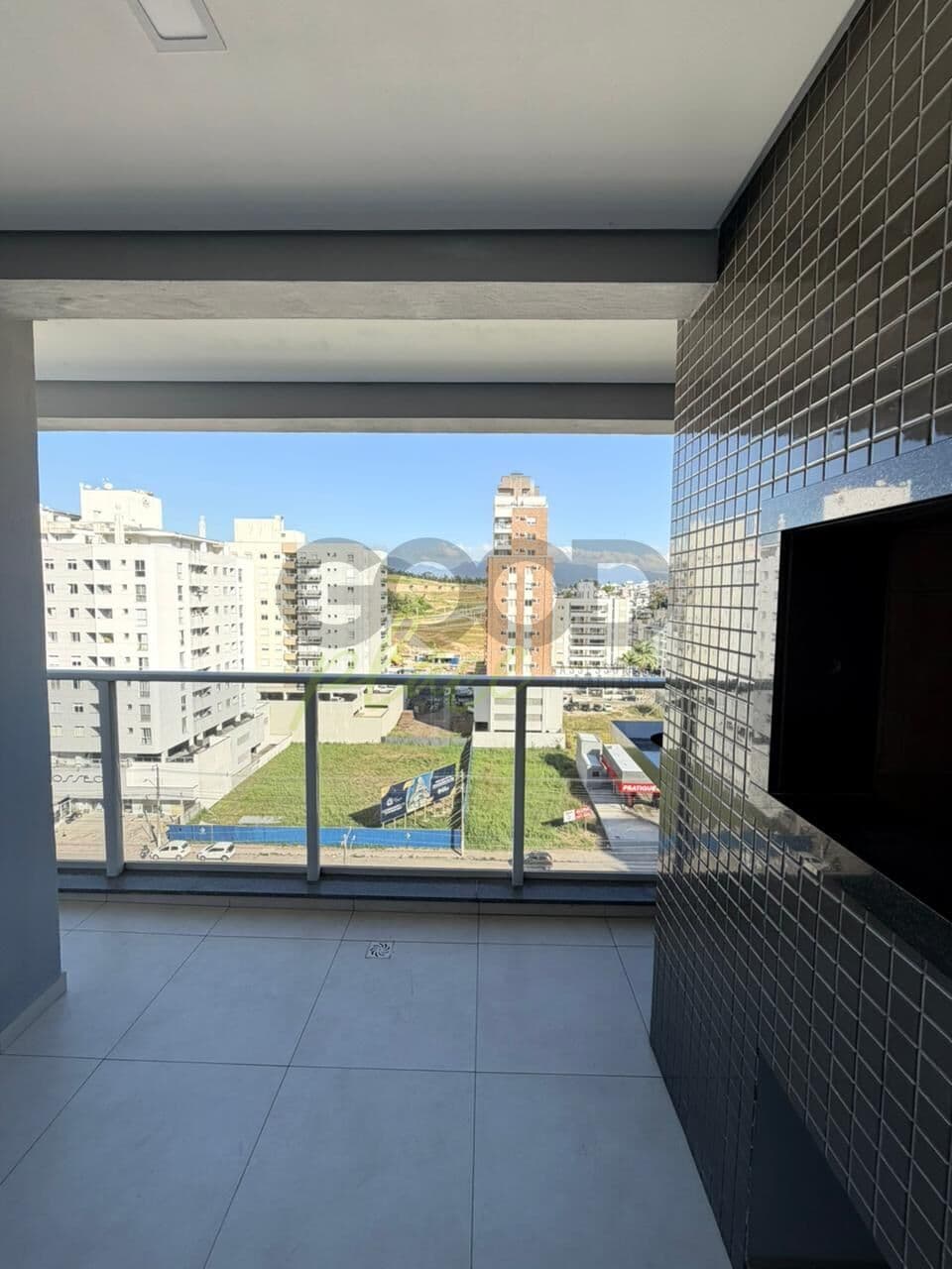 Apartamento na Pedra Branca.