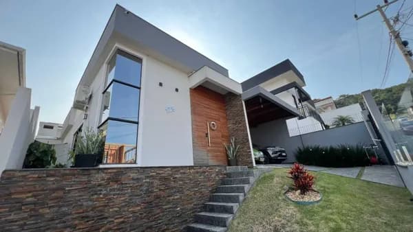 Casa térrea no Green Village em Palhoça.