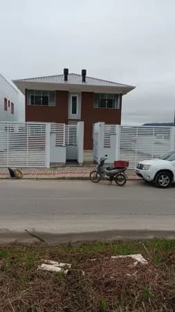 Apartamento em Palhoça - São Sebastião